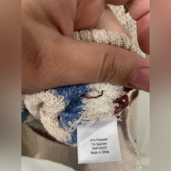 Arizona Jean Co Women’s Mock Neck Striped Cropped Sweater Size Large Beige. - Picture 9 of 10